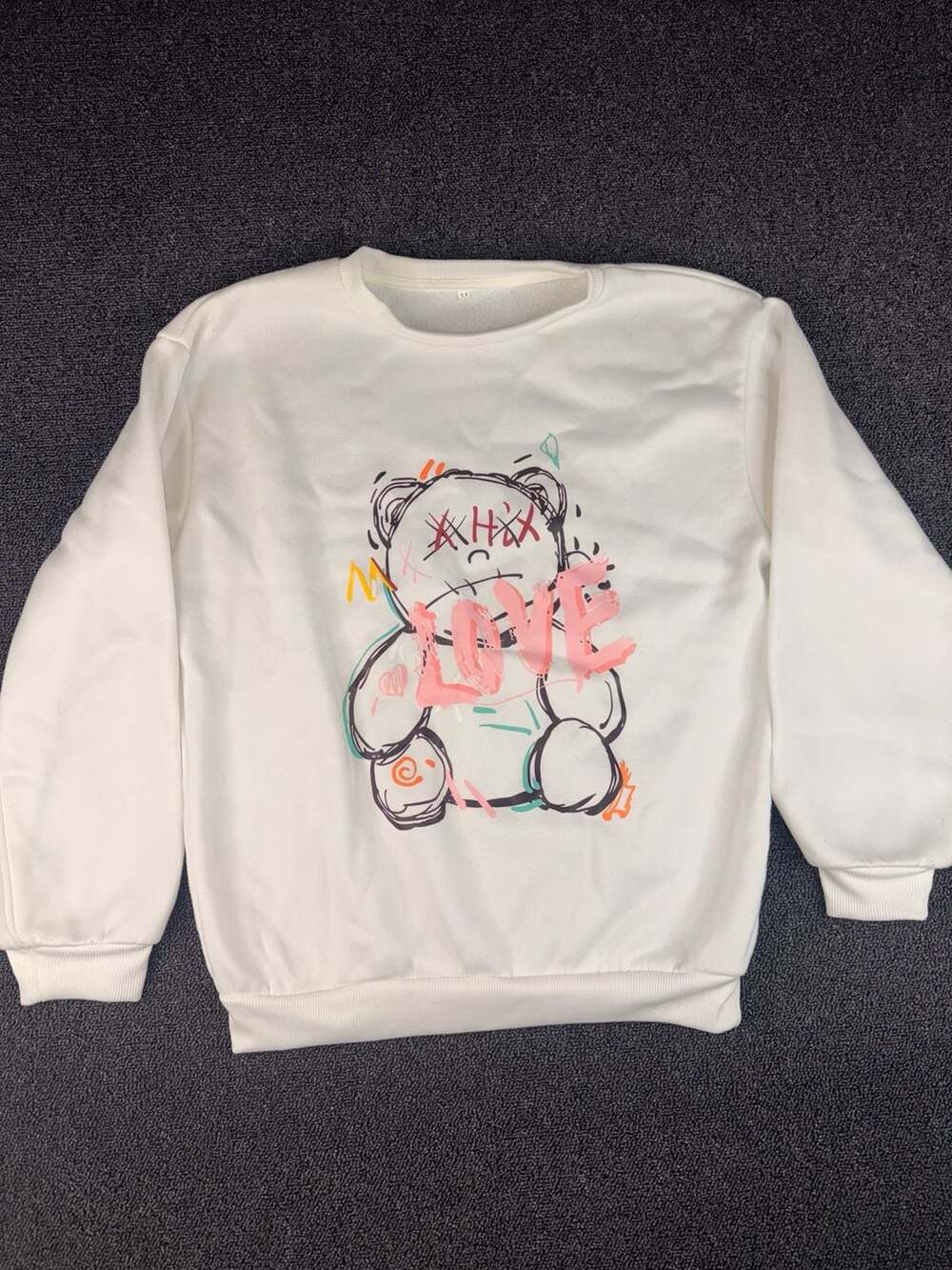 Graphic Sweatshirt Love Bear Size M White